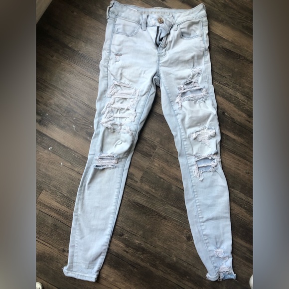 Light wash super ripped skinny jeans - Picture 1 of 1